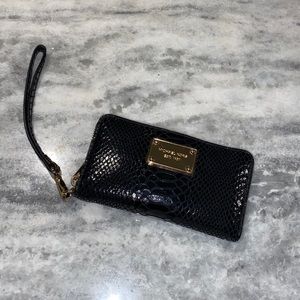Michael Kors Wristlet